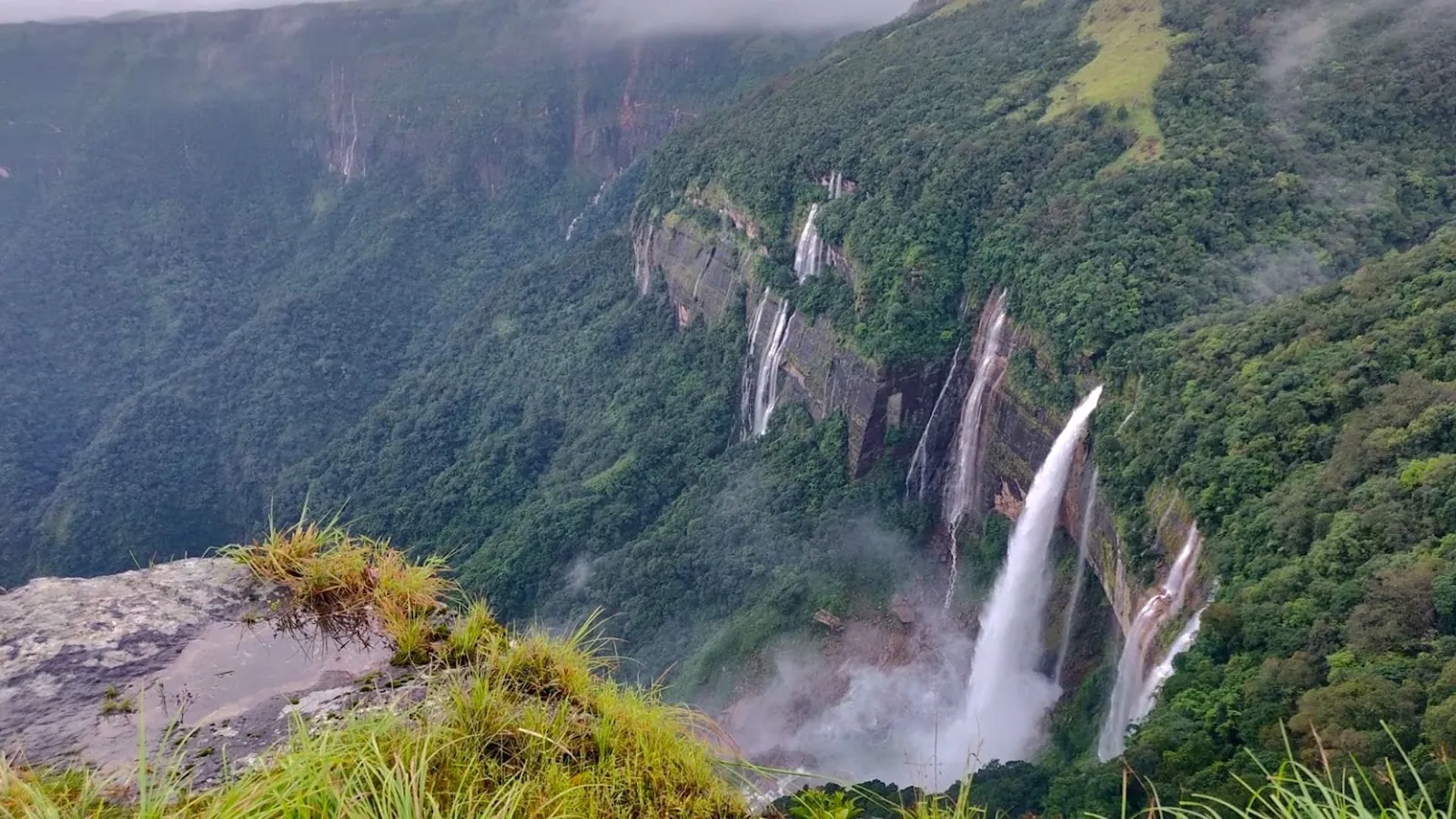 Nohkalikai Falls in full flow near Cherrapunji, Meghalaya, plunging into a deep green gorge